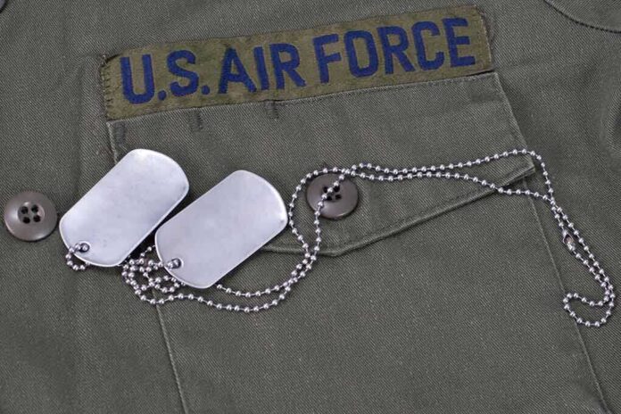 Close up of a US Air Force uniform with dog tags