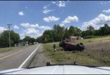 Toddler Crawls From Wreck — Arkansas Chase SHOCKER Trooper PITs Dodge Charger — Toddler Climbs Out After Rollover 🚨